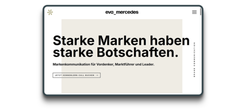 Screenshot in einem Mockup der Website von Eva Mercedes Cacici - Markenkommunikation für Vordenker, Marktführer und Leader.